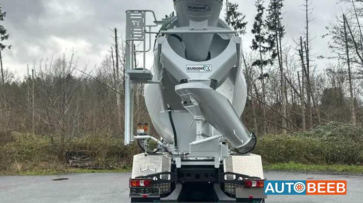 Concrete Mixer Mercedes Benz 2026