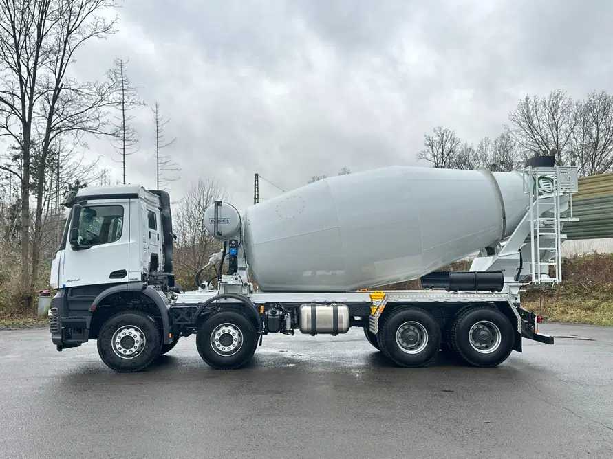 Concrete Mixer Mercedes Benz 2026