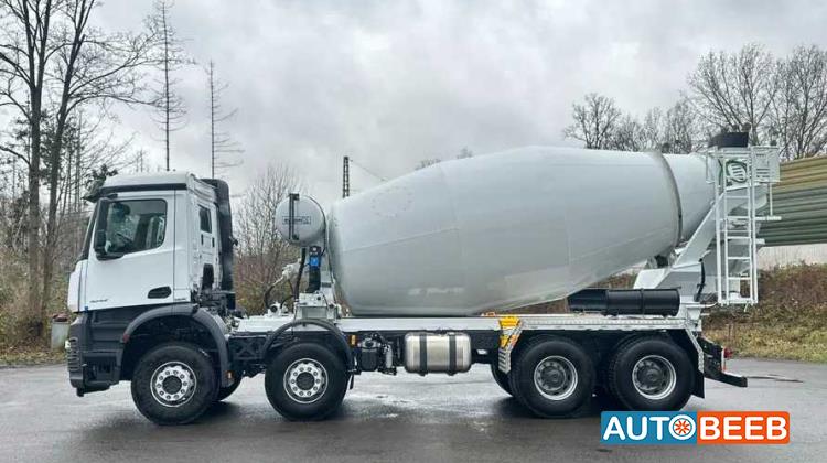 Concrete Mixer Mercedes Benz 2026
