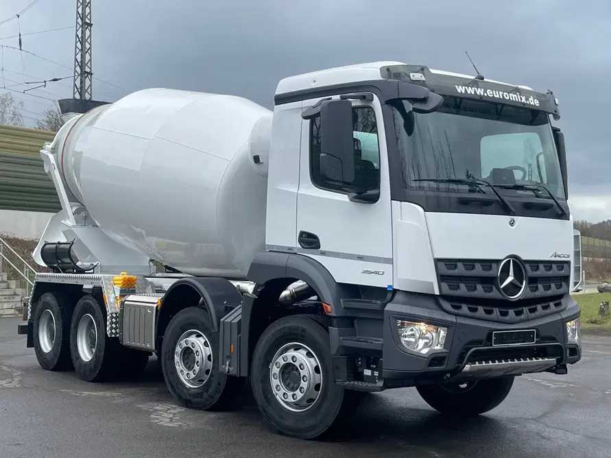 Concrete Mixer Mercedes Benz 2026