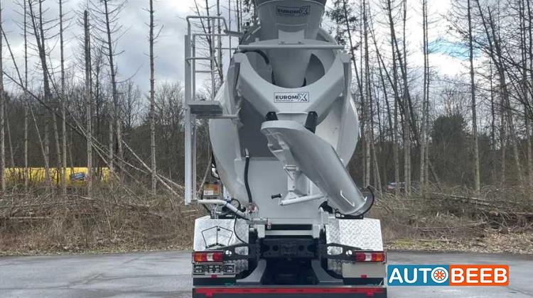 Concrete Mixer Mercedes Benz 2026