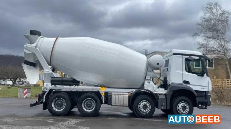 Concrete Mixer Mercedes Benz 2026