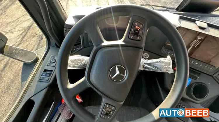 Concrete Mixer Mercedes Benz 2026