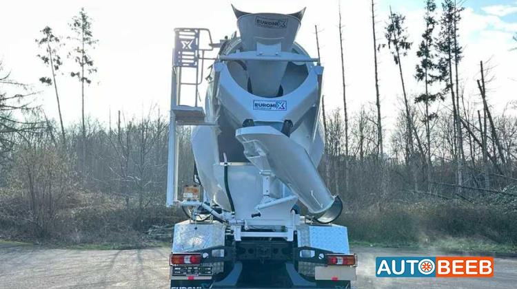 Concrete Mixer Mercedes Benz 2026