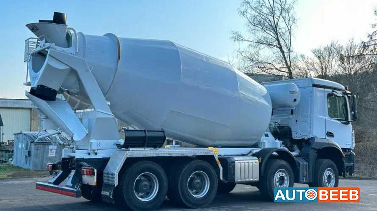 Concrete Mixer Mercedes Benz 2026