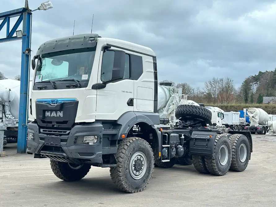 Tractor Unit MAN 2025