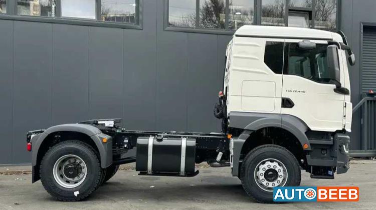 Tractor Unit MAN 2025