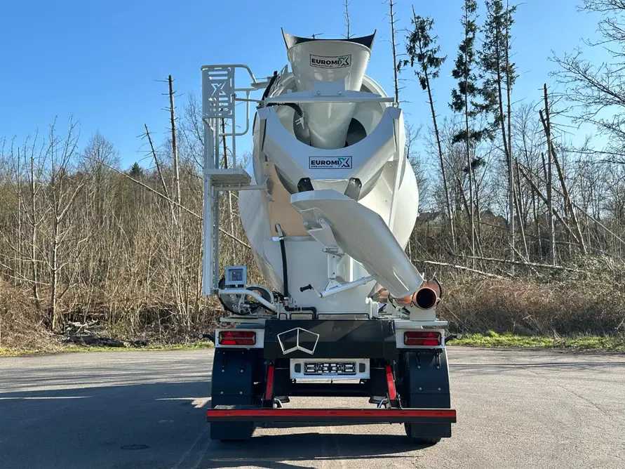 Concrete Mixer  2026