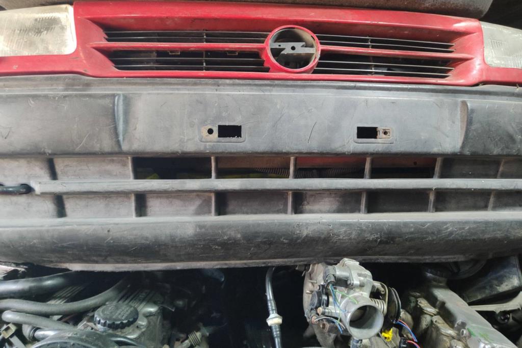 Body  Grilles Opel Astra
