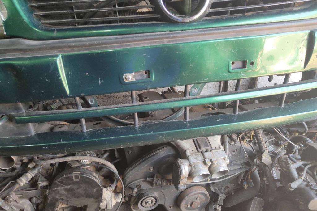 Body  Grilles Opel Astra