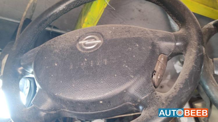 Cabin  Steering Wheel Opel Astra