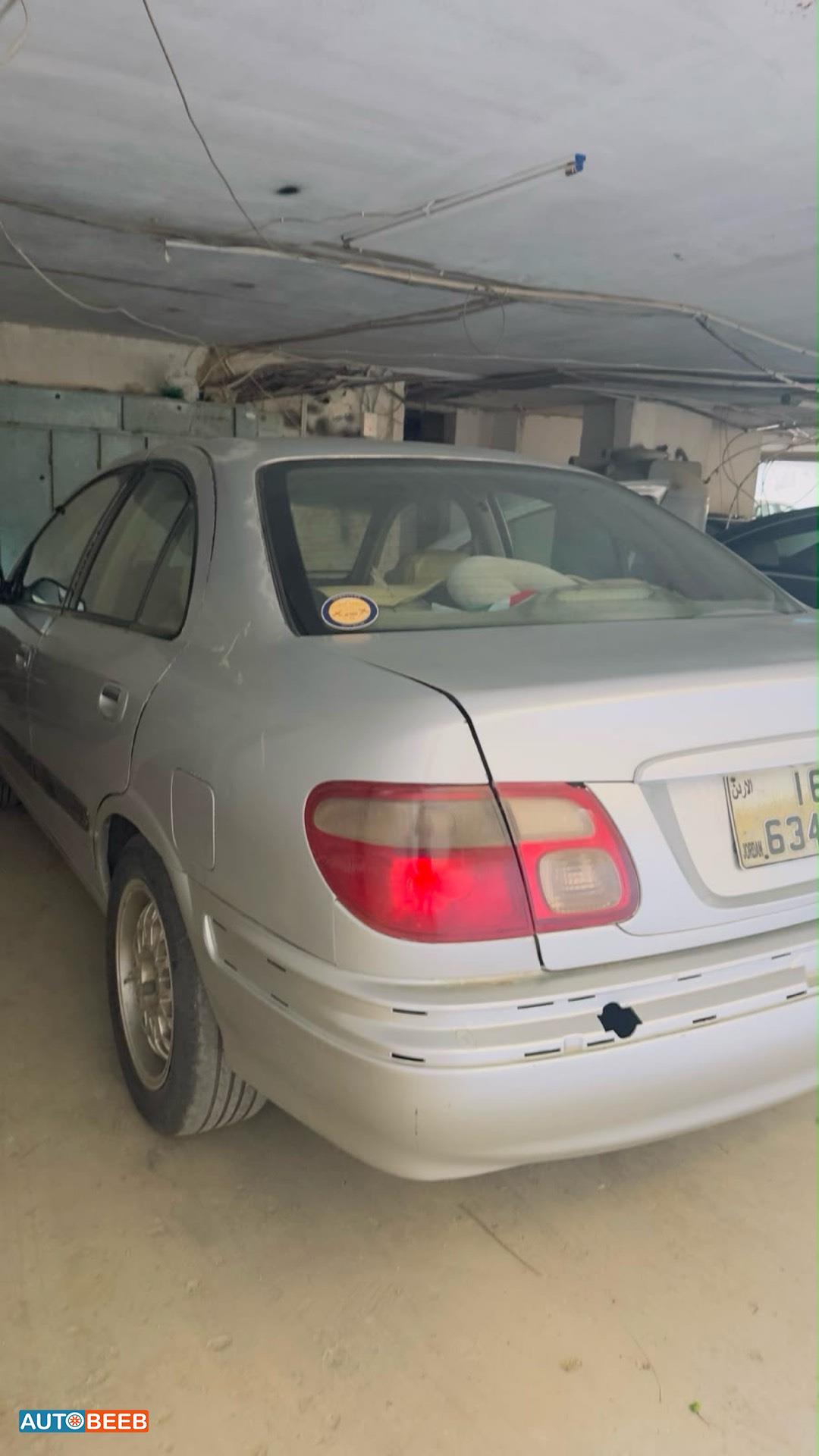 Nissan Sunny 2001