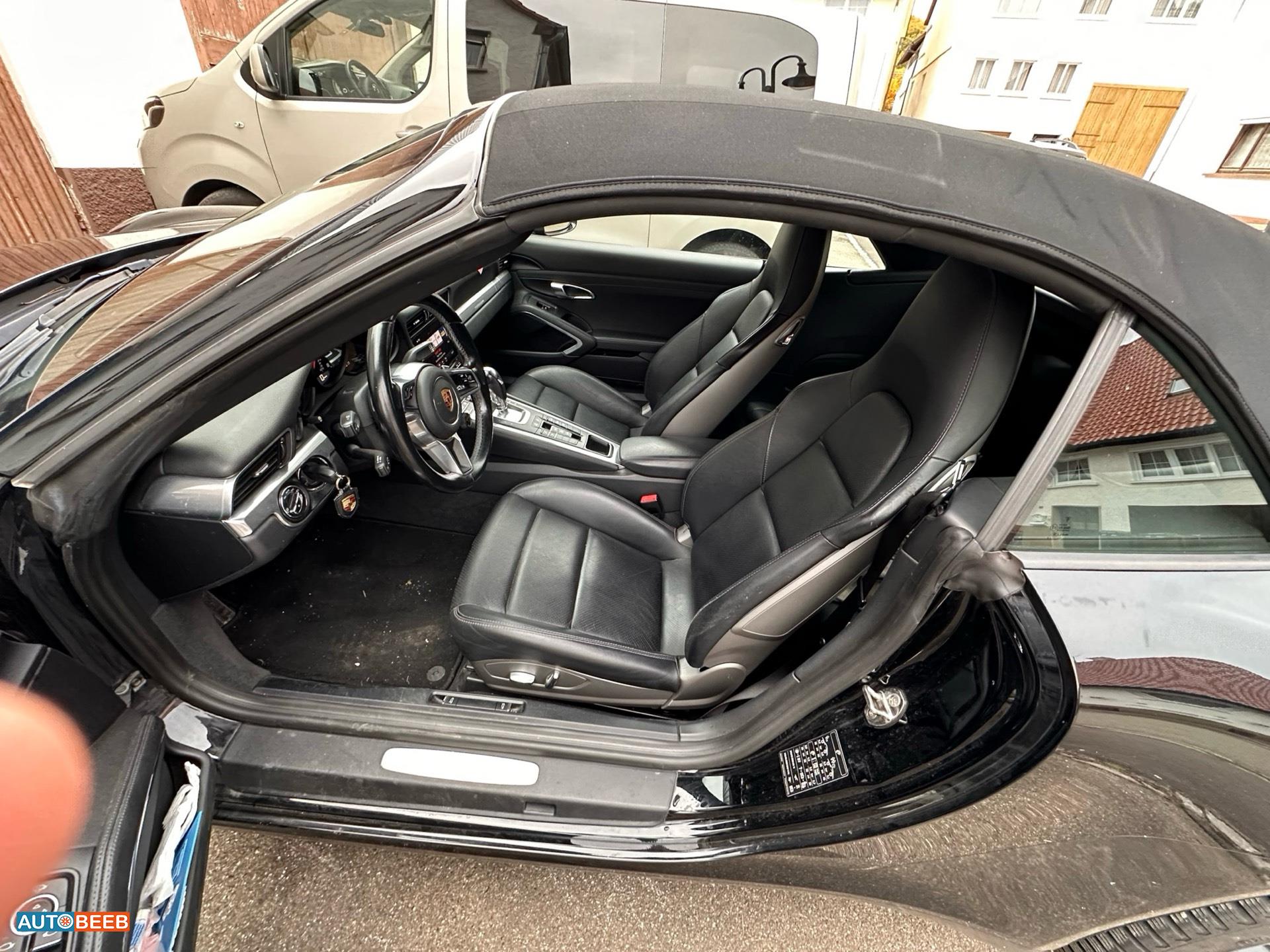 Porsche 911 2017