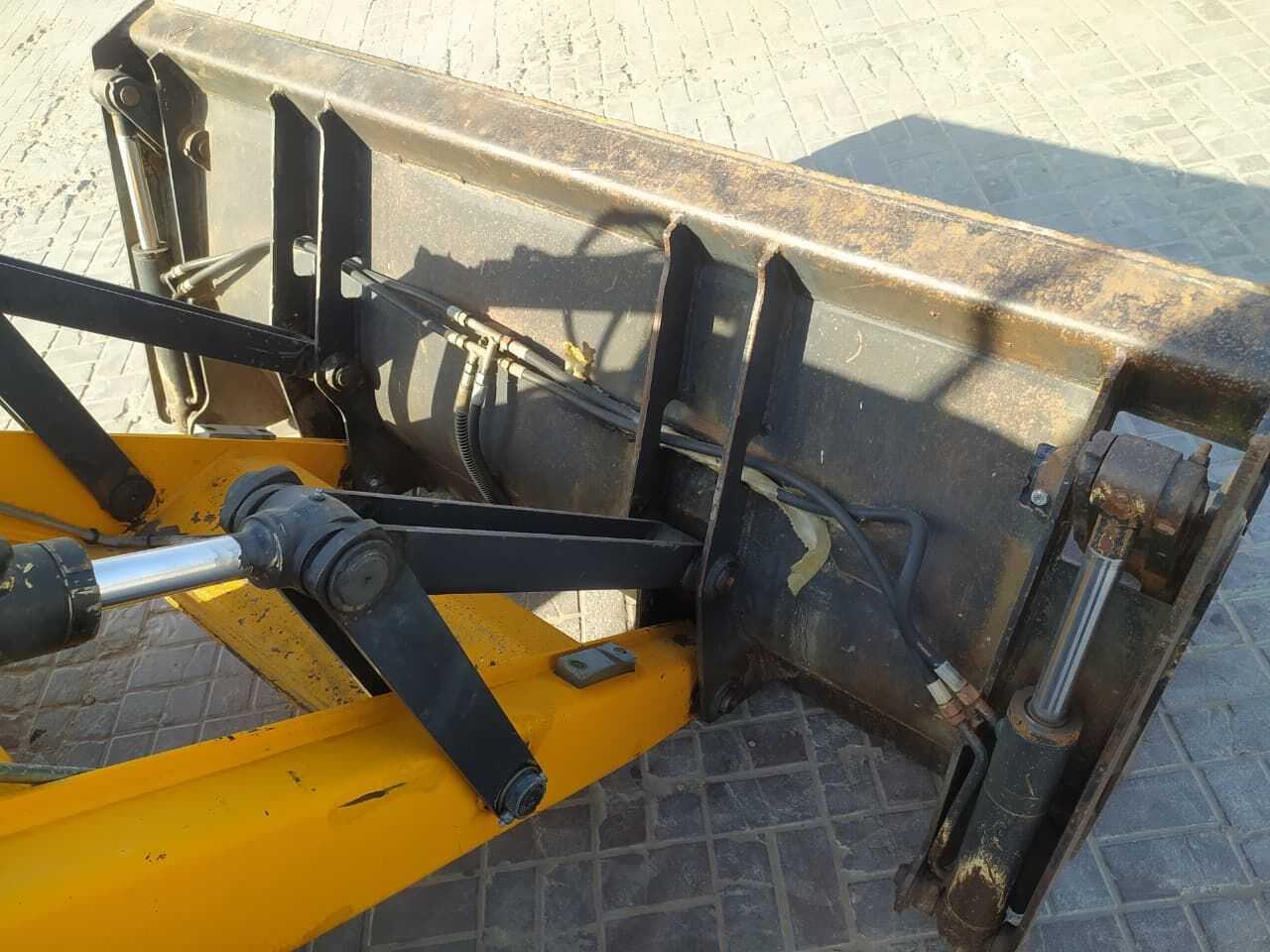 لودر - جرافة جي سي بي 2019