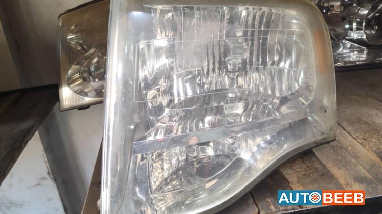 Lights Front light Ford Expedition