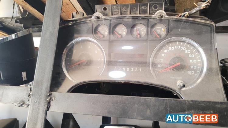 Cabin  Dashboard Ford F-150