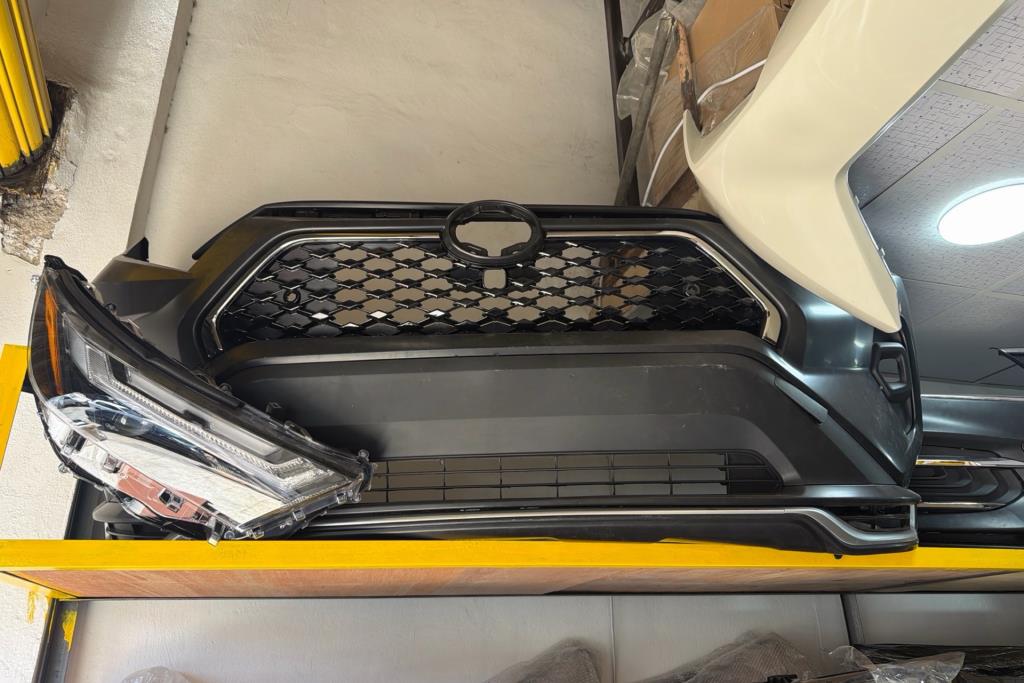 Body  Other Toyota RAV4
