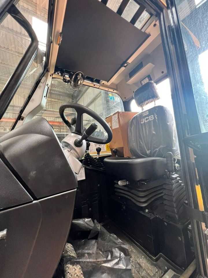 Telescopic Handlers JCB 2025