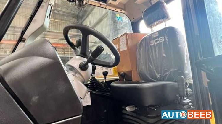 Telescopic Handlers JCB 2025
