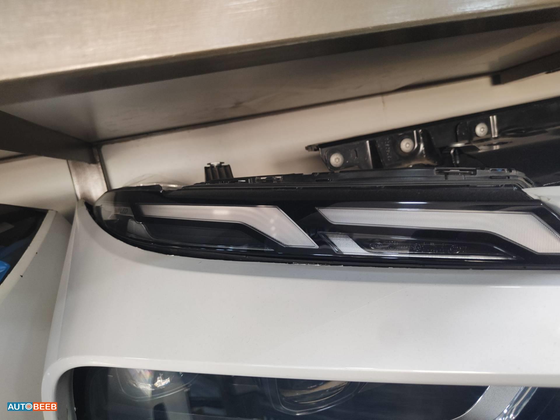 Lights Front light BMW X7