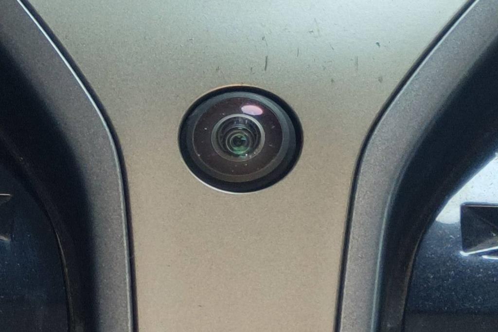 Electronics Cameras BMW i4