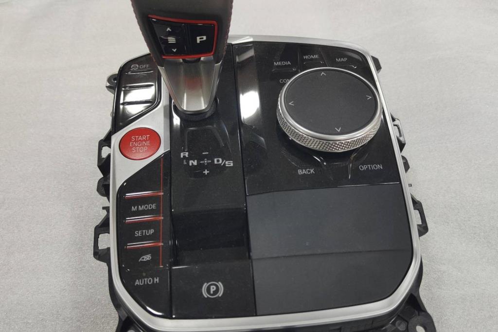 Cabin  Control buttons BMW M4