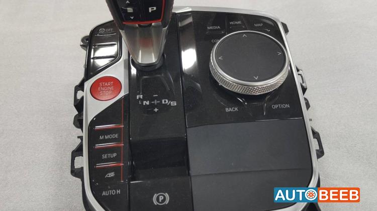 Cabin  Control buttons BMW M4