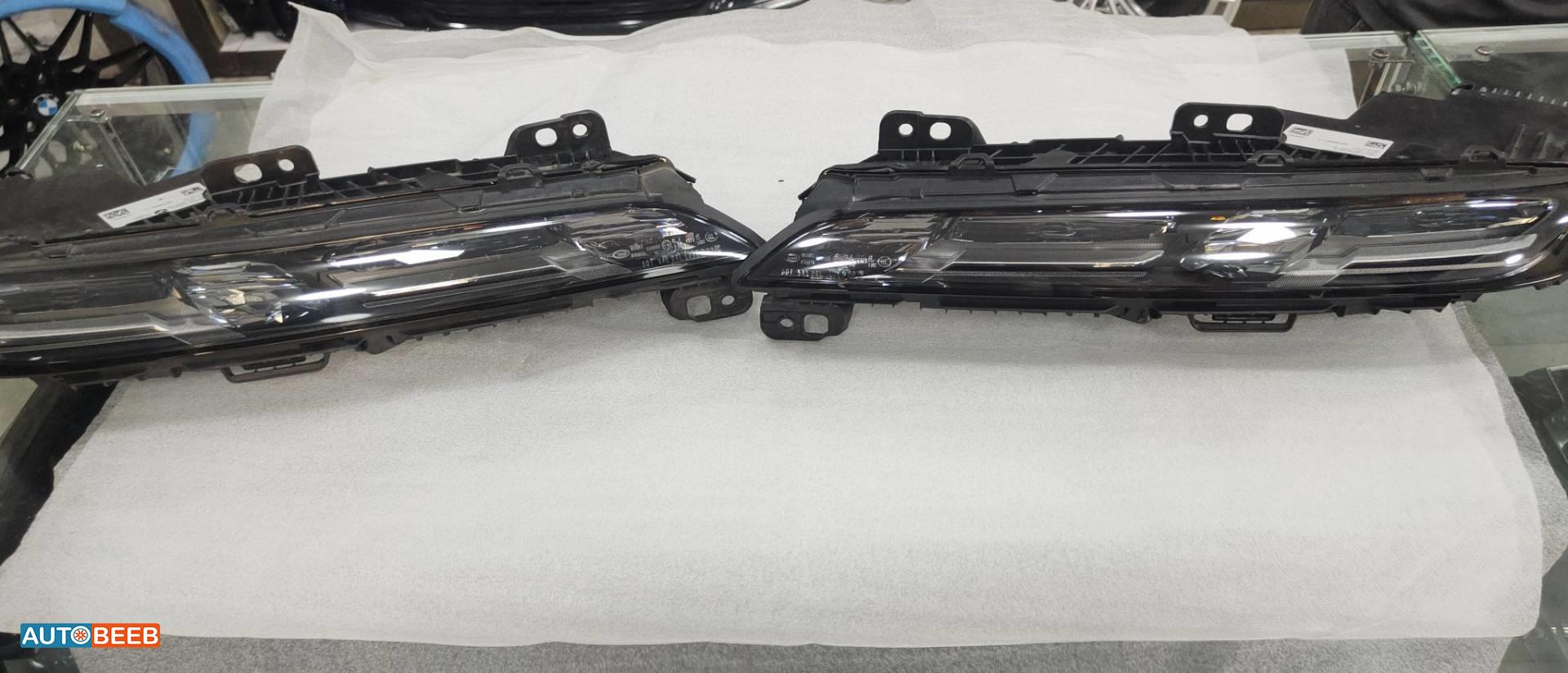 Lights Front light BMW 730