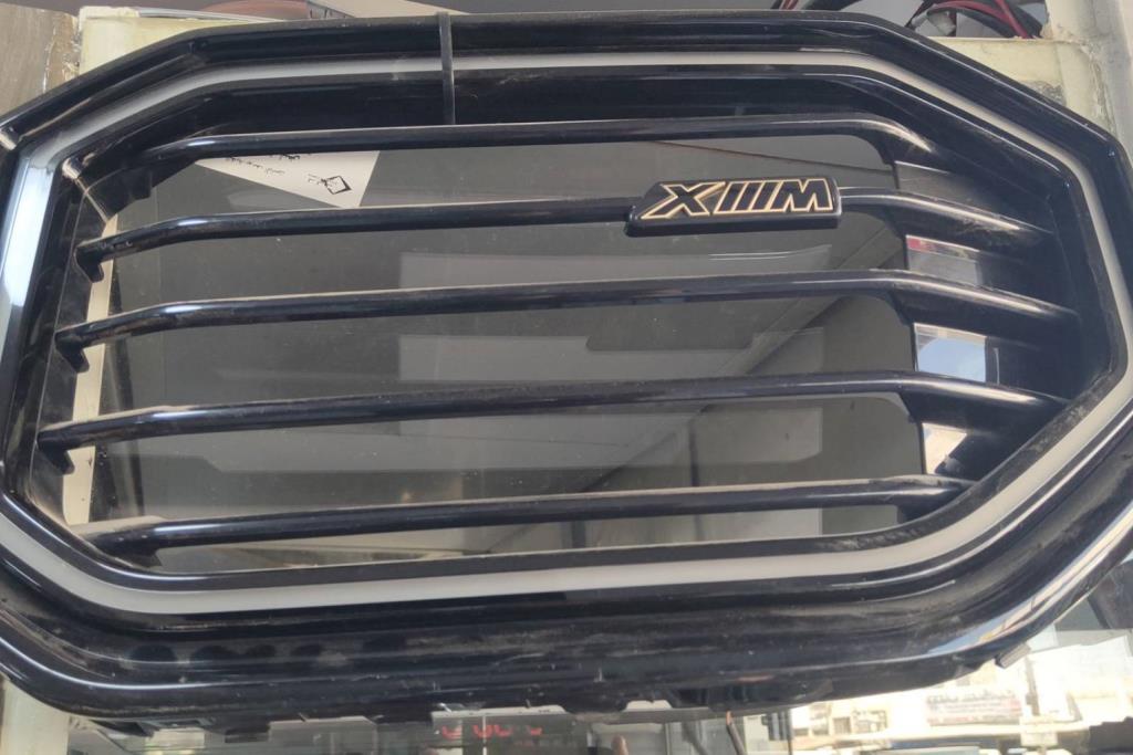 Body  Grilles BMW XM
