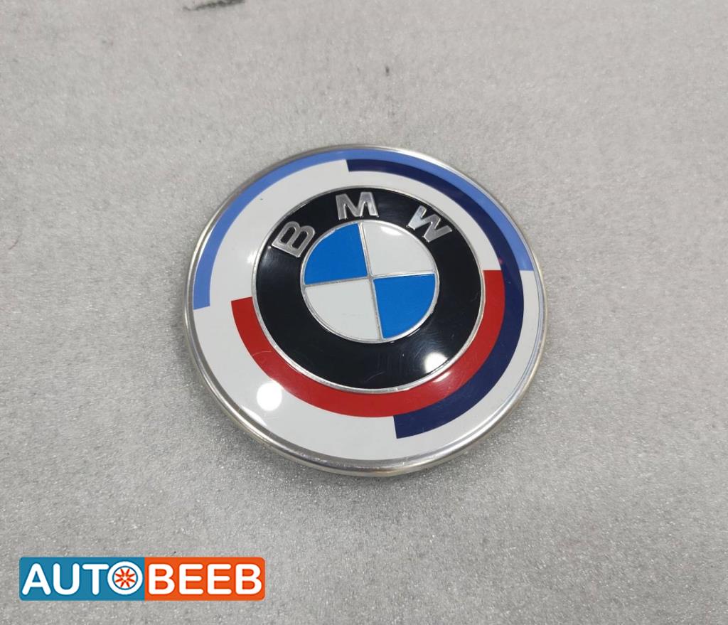 Body  Emblems BMW 530