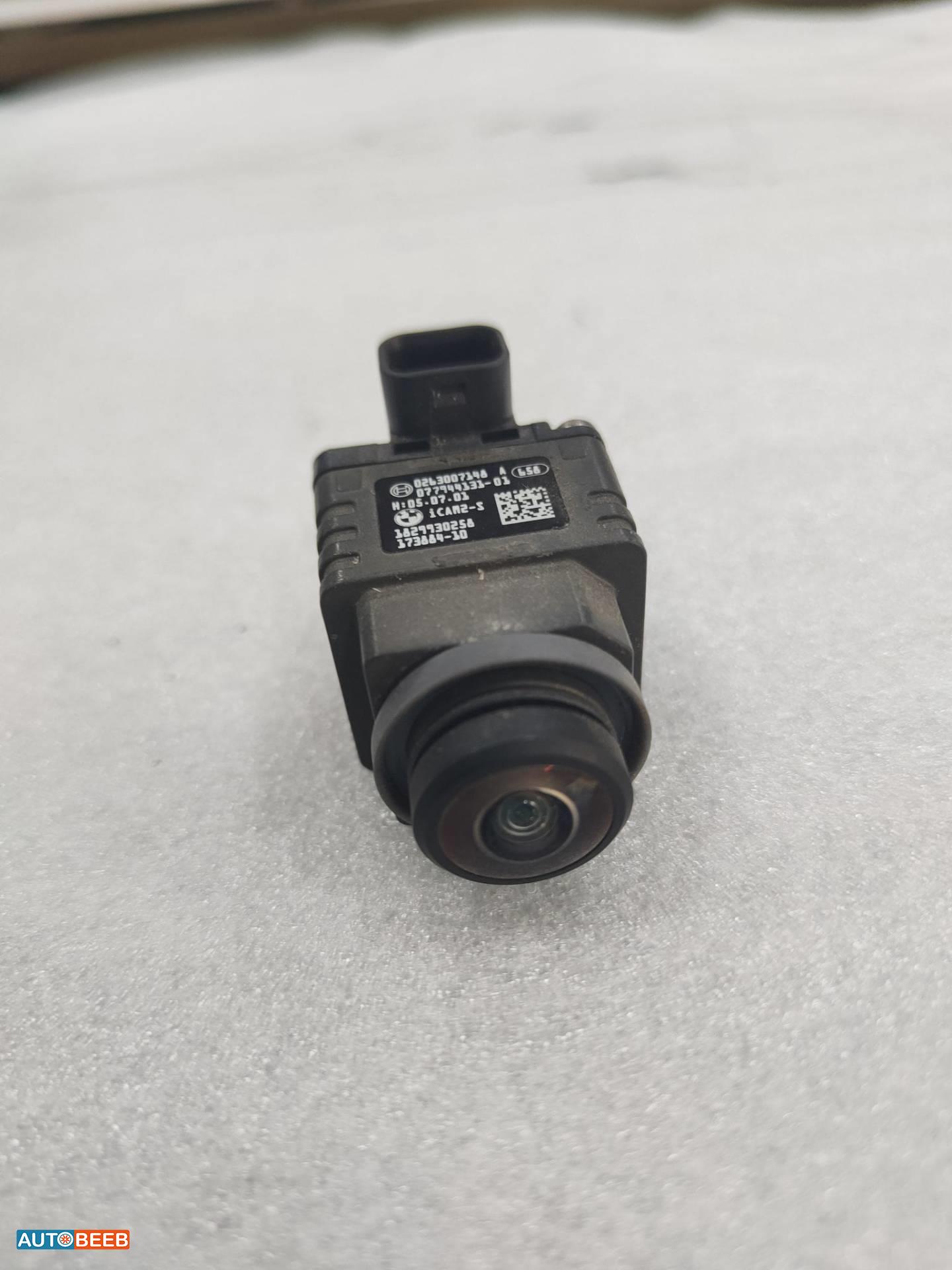 Electronics Cameras BMW 530