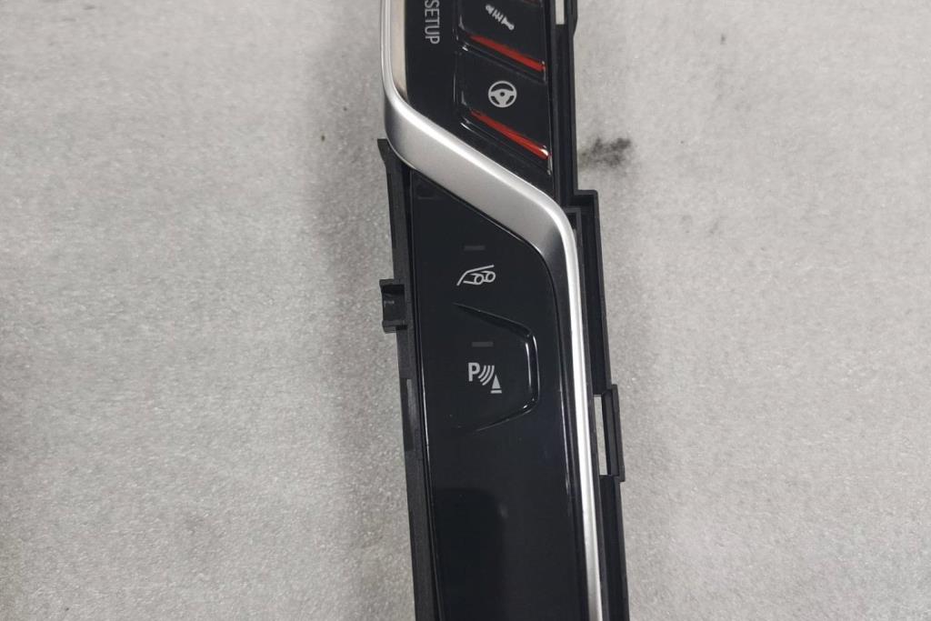 Cabin  Control buttons BMW 520