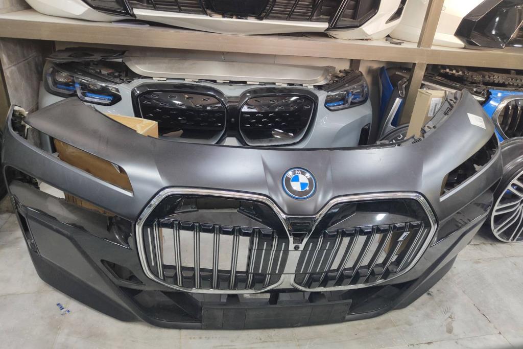 Body  Bumper BMW 730