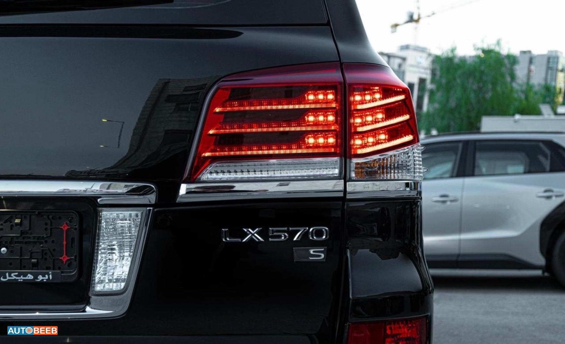 Lexus LX570 2015