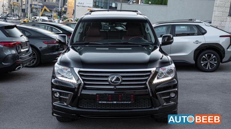 Lexus LX570 2015