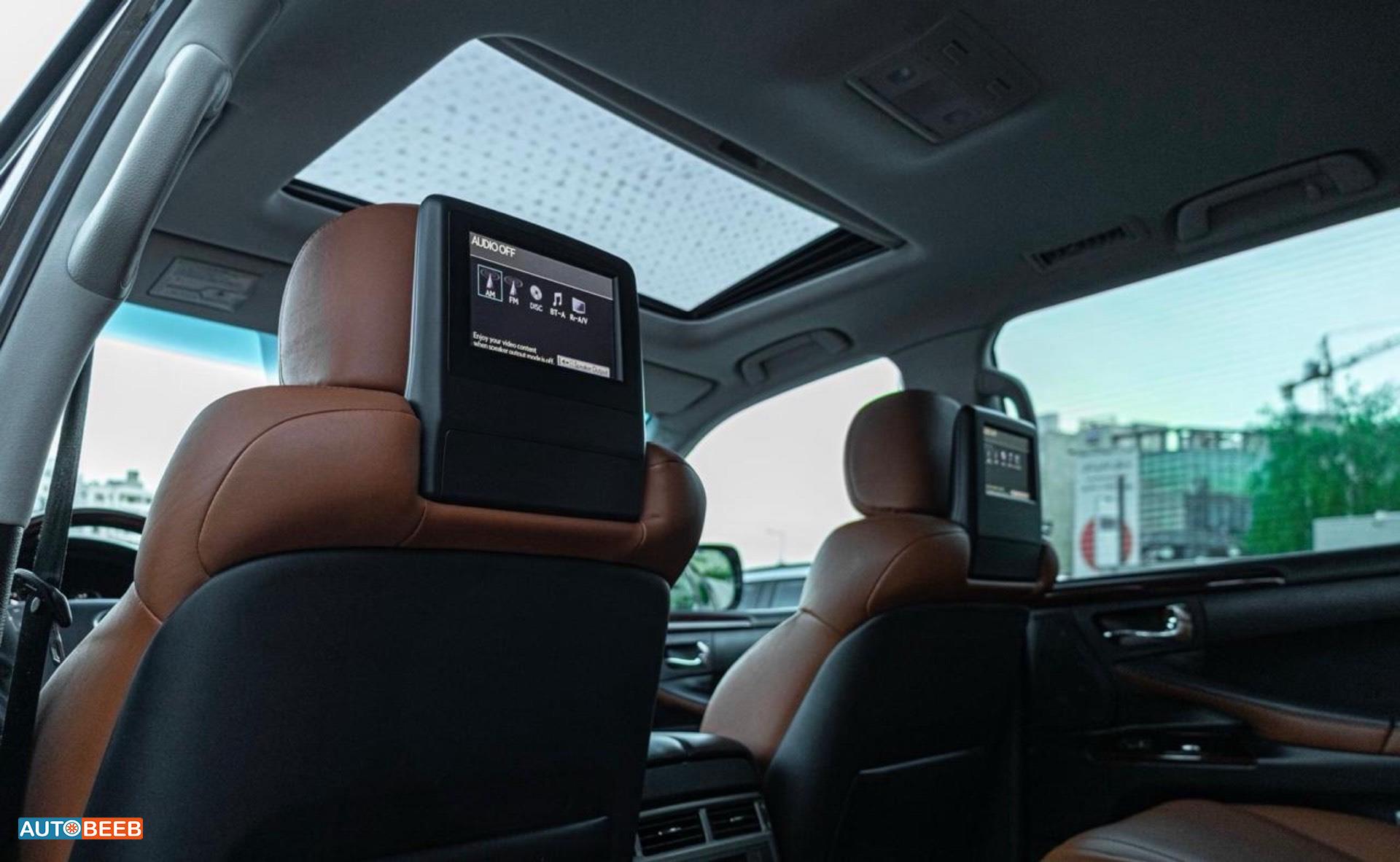 Lexus LX570 2015