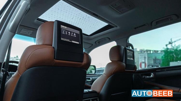 Lexus LX570 2015