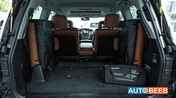 Lexus LX570 2015