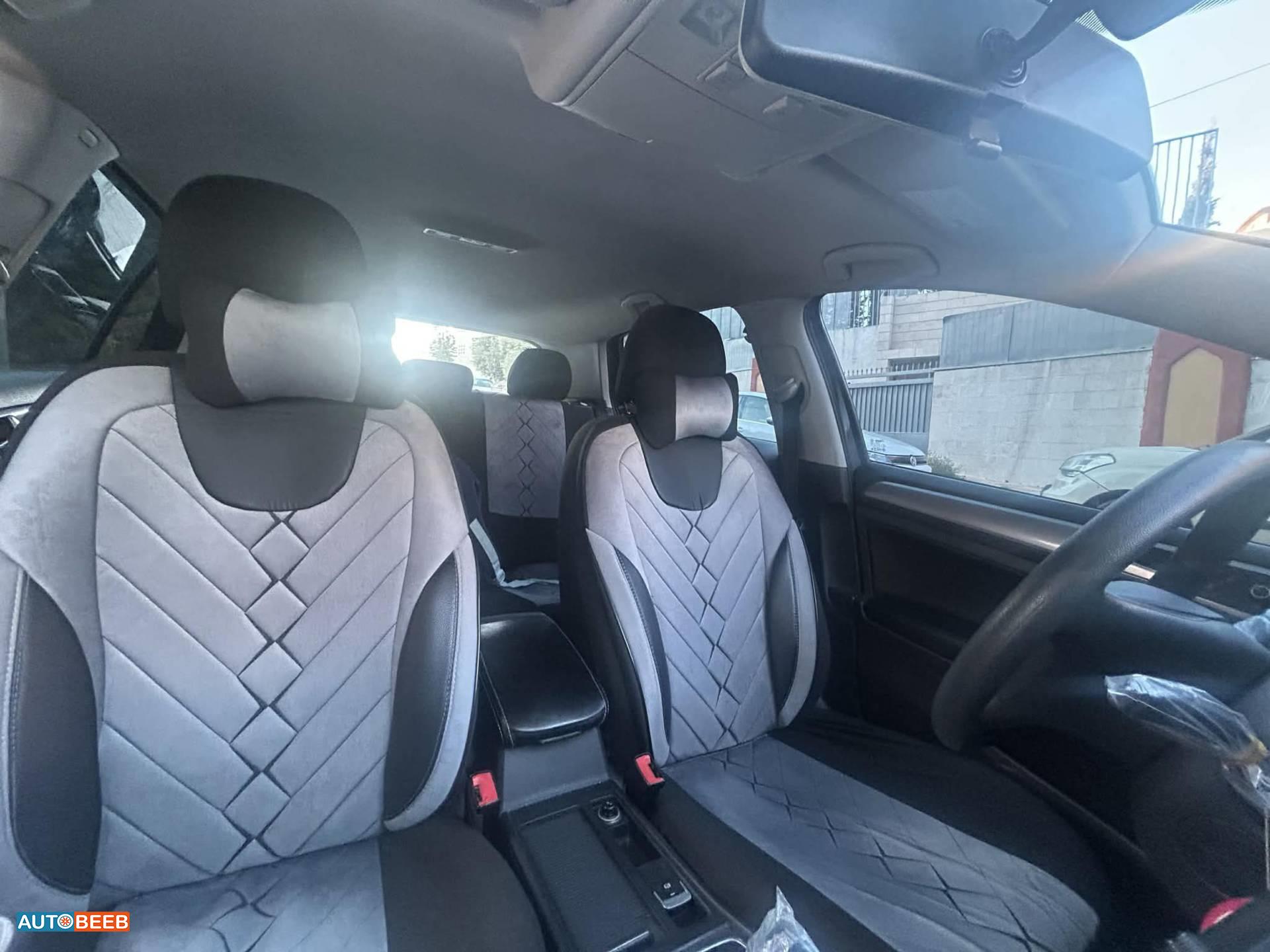 Volkswagen E-Golf 2016