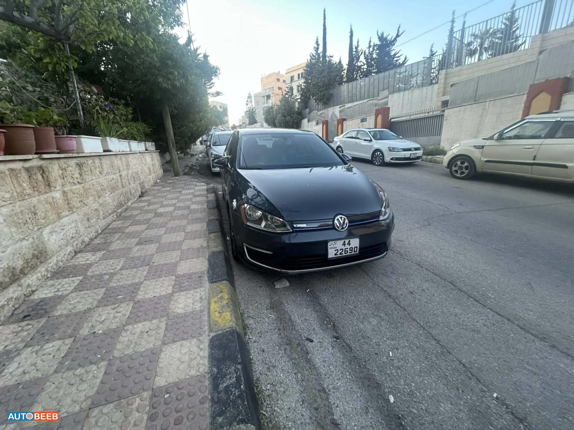 Volkswagen E-Golf 2016