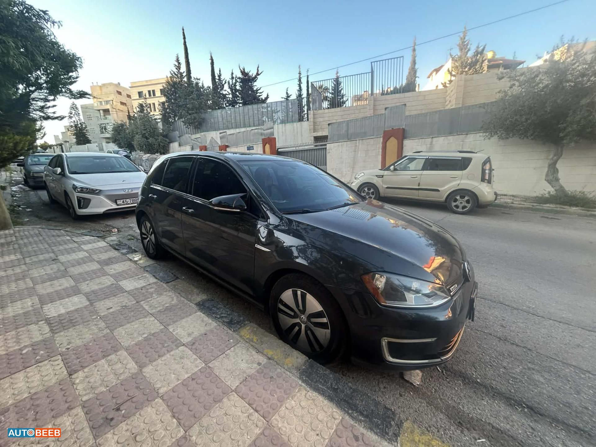 Volkswagen E-Golf 2016