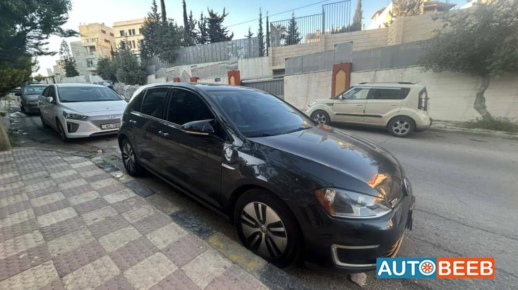Volkswagen E-Golf 2016