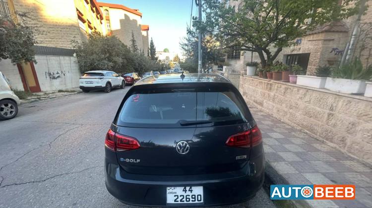 Volkswagen E-Golf 2016