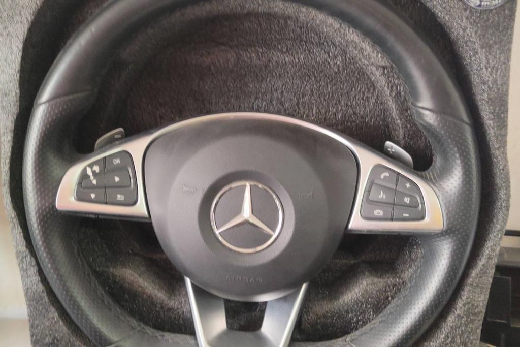 Cabin  Steering Wheel Mercedes Benz C200