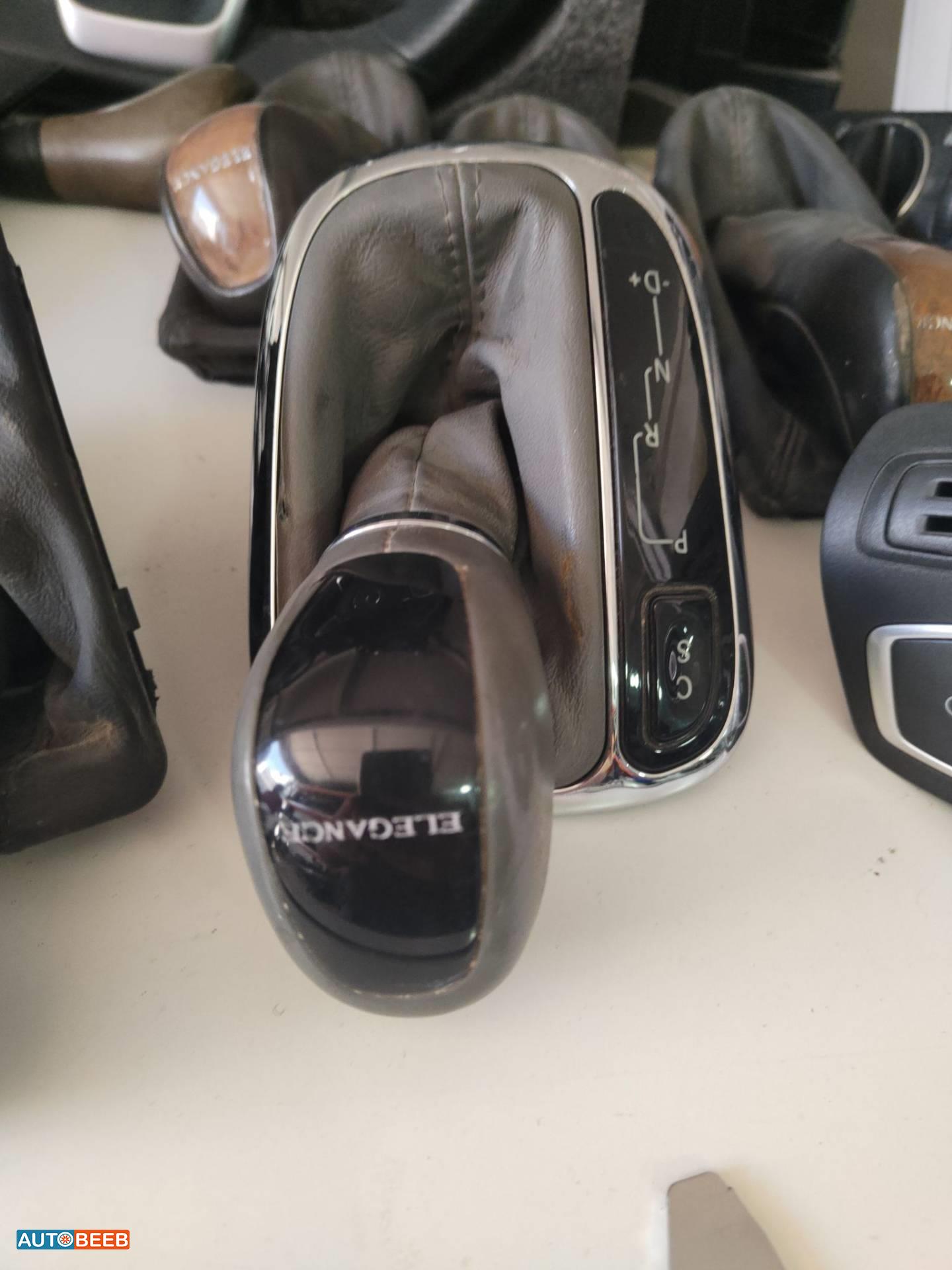 Cabin  Control buttons Mercedes Benz C200