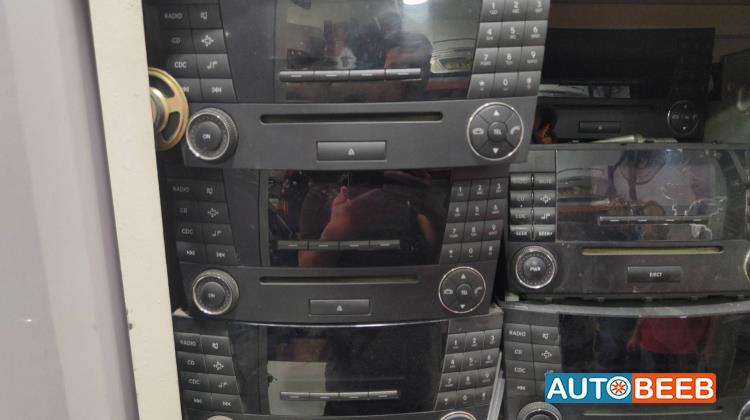 Electronics MP3 Player Mercedes Benz E200