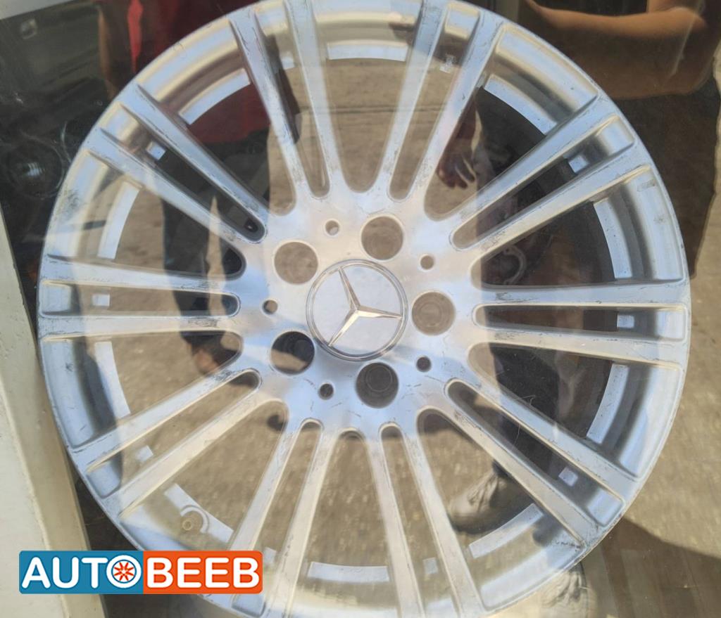 Wheel and Rims Rims Mercedes Benz E200