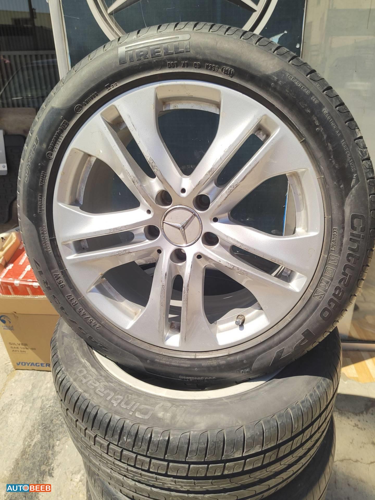 Wheel and Rims Rims Mercedes Benz E200
