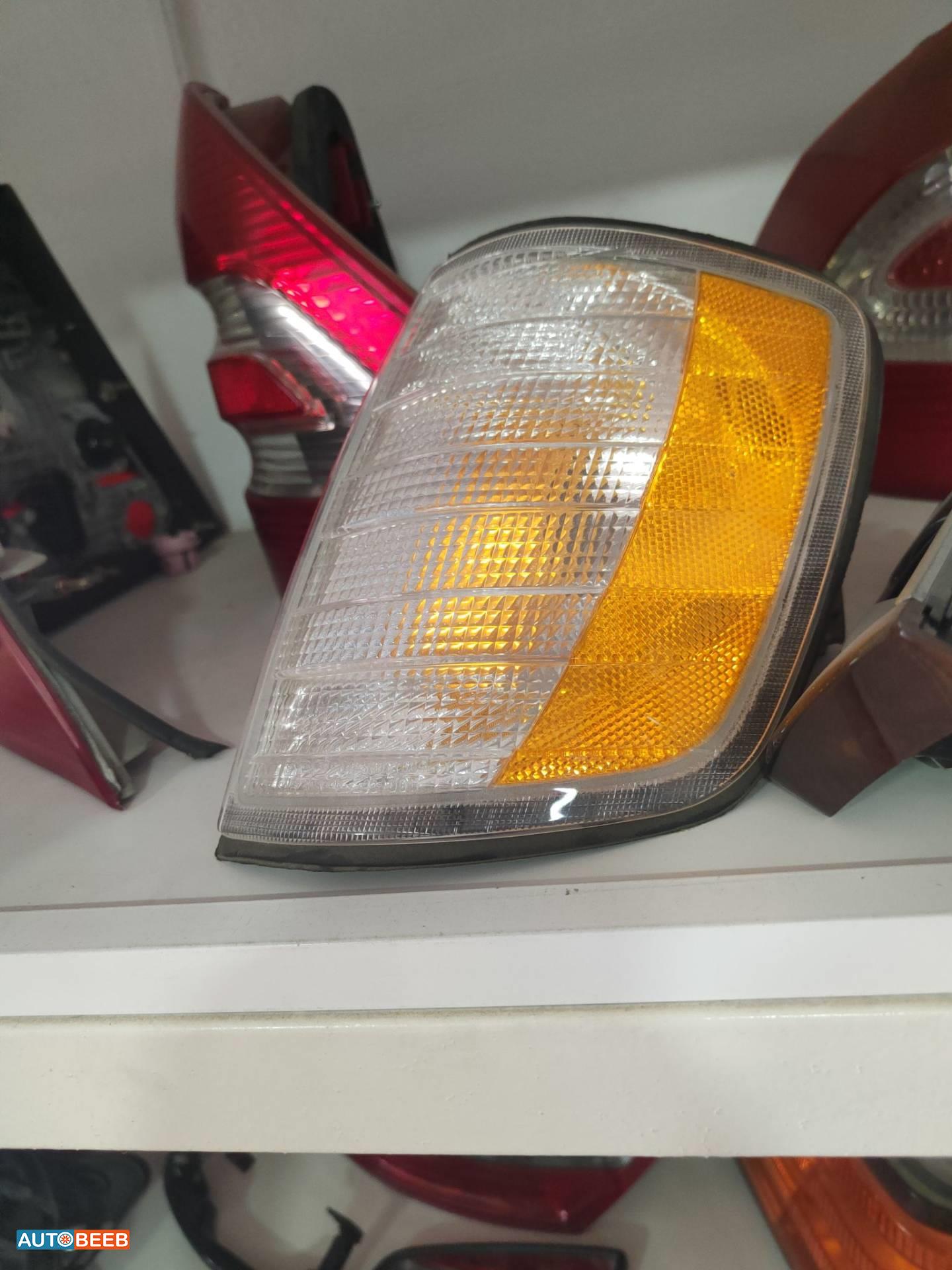 Lights Flasher Light Mercedes Benz E200