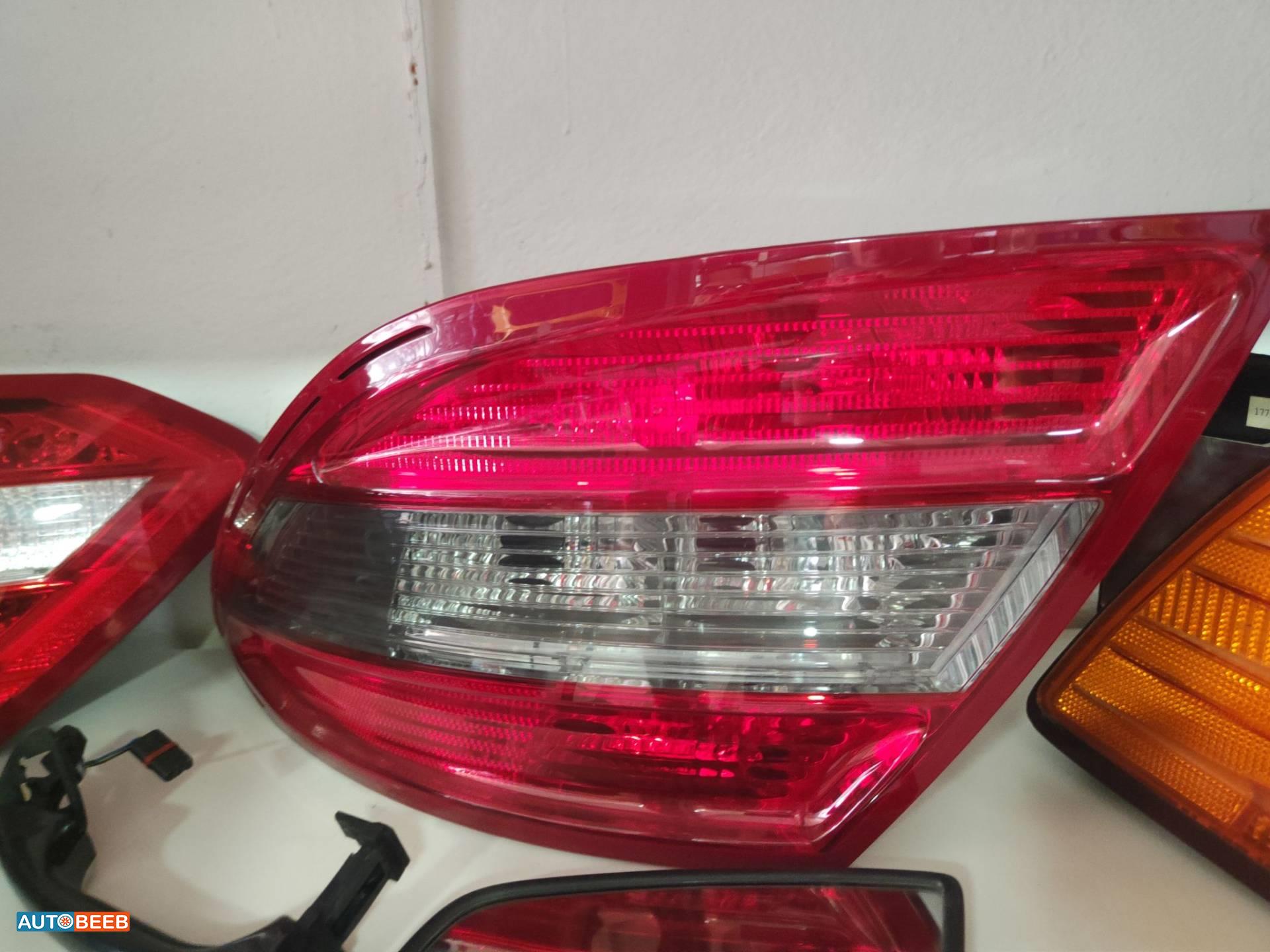 Lights Rear light Mercedes Benz C200